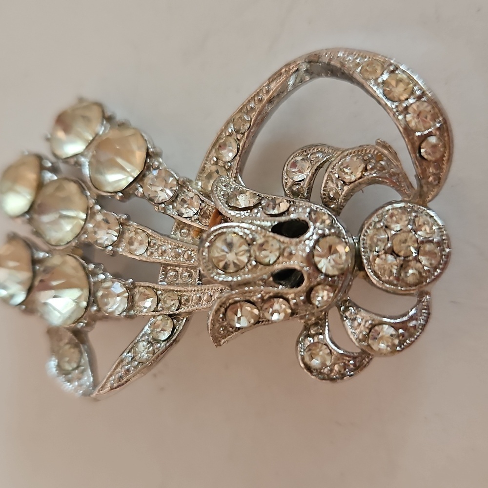 Victorian Style Rhinestone & Silvertone Brooch - Picture 2 of 5